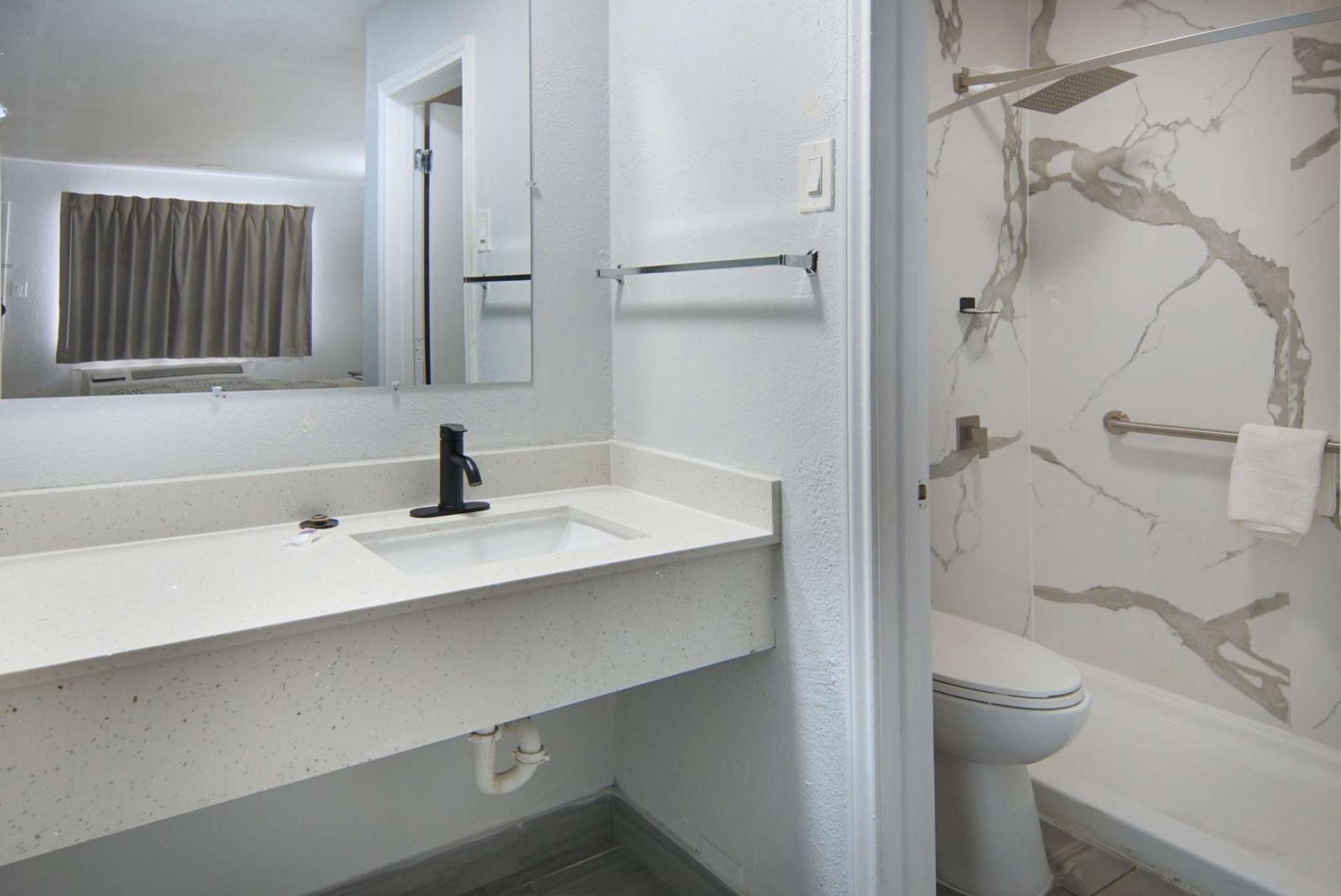 Motel 6-Red Oak, Tx - Dallas Екстериор снимка